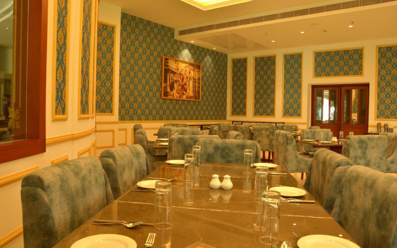 Hotel Chandela Khajurāho Dış mekan fotoğraf