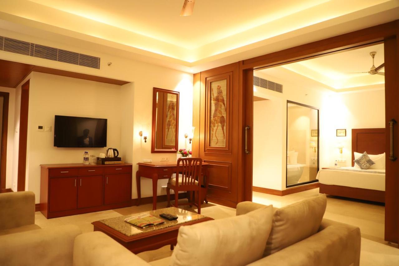 Hotel Chandela Khajurāho Dış mekan fotoğraf