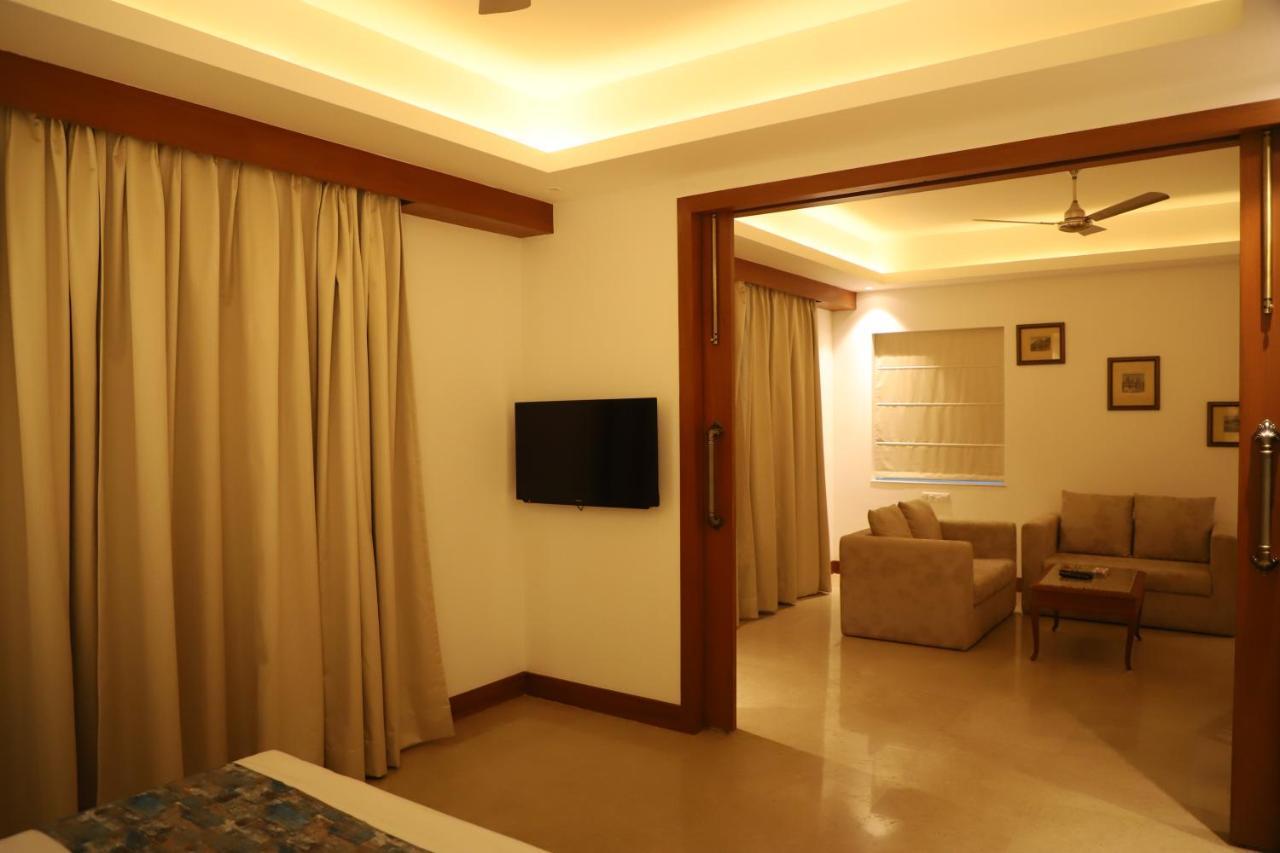 Hotel Chandela Khajurāho Dış mekan fotoğraf