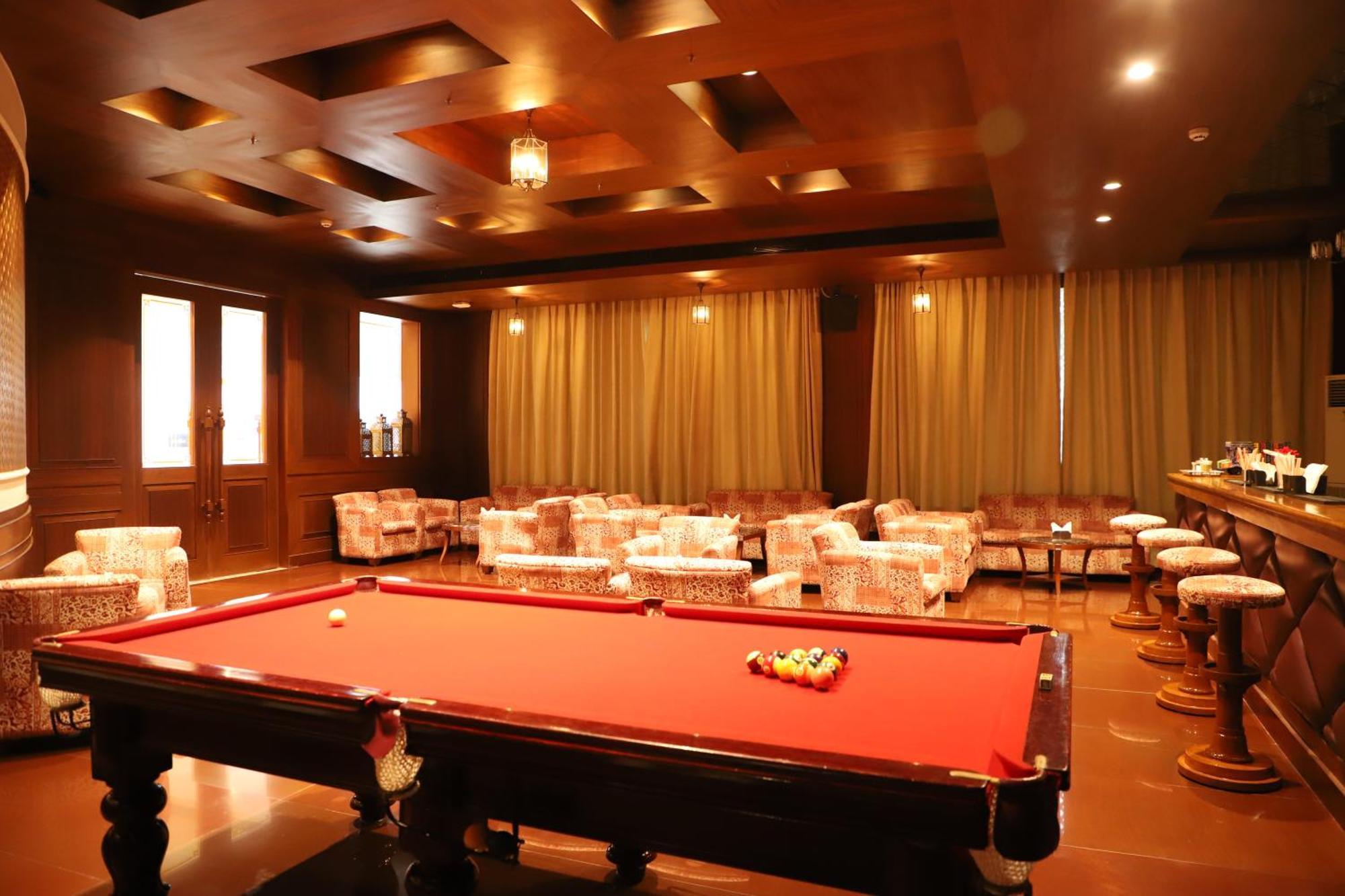 Hotel Chandela Khajurāho Dış mekan fotoğraf